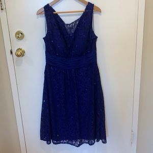 Mel rose size 16 blue lace dress